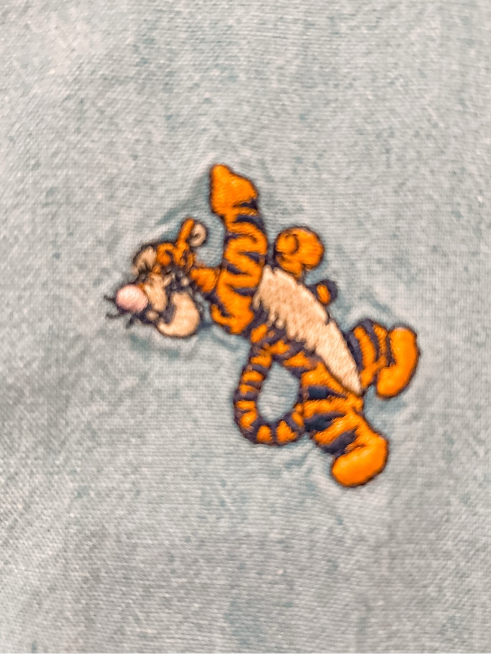 Vintage Disney Denim 100% Cotton Button Down Shirt XLarge Winnie The Pooh Womens - Picture 7 of 14